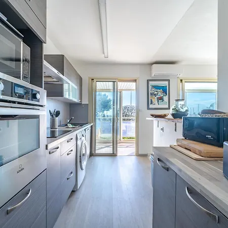 Magnifique 2 Pieces Vue - Parking Proche Apartment Saint-Laurent-du-Var