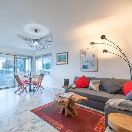 Apartment Magnifique 2 Pieces Vue - Parking Proche *