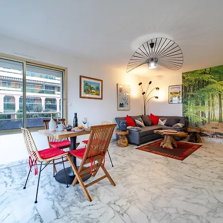 Magnifique 2 Pieces Vue - Parking Proche *